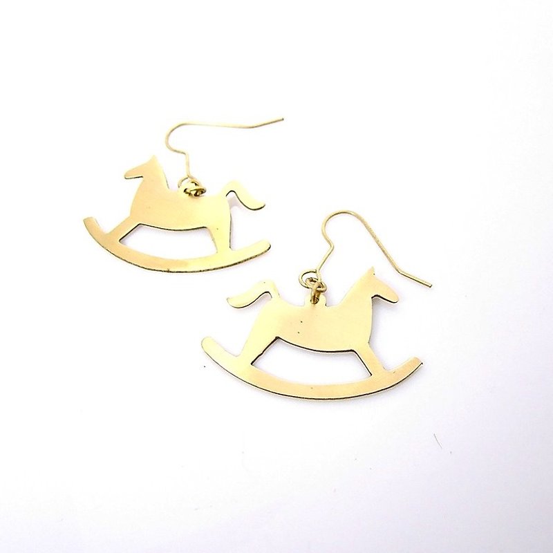 Rocking horse earring in brass hand sawing - 耳環/耳夾 - 其他金屬 