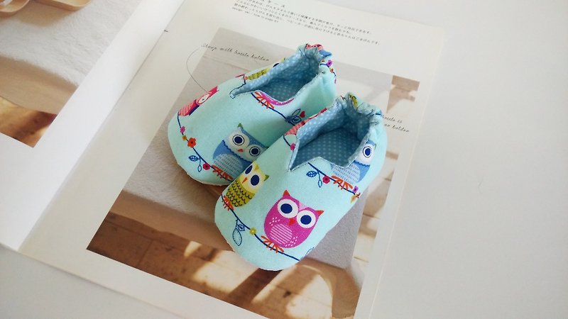Big blue eyes owl births gift baby shoes Baby Shoes <Shoes long 11/12> - Baby Shoes - Other Materials Blue