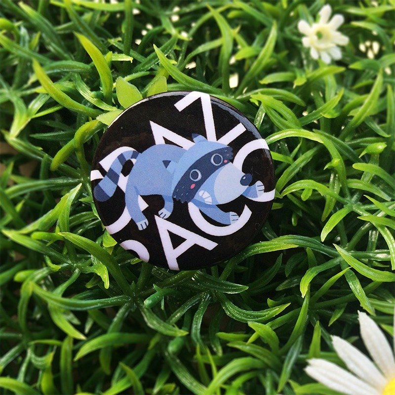 CHUMIO RUN系列:插畫徽章別針/磁鐵(浣熊) - 徽章/別針 - 塑膠 黑色