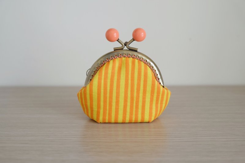 カカ工芸|カラフルなストライプ8.5センチメートルの口の金のパッケージ[オレンジ] - 小銭入れ - その他の素材 オレンジ
