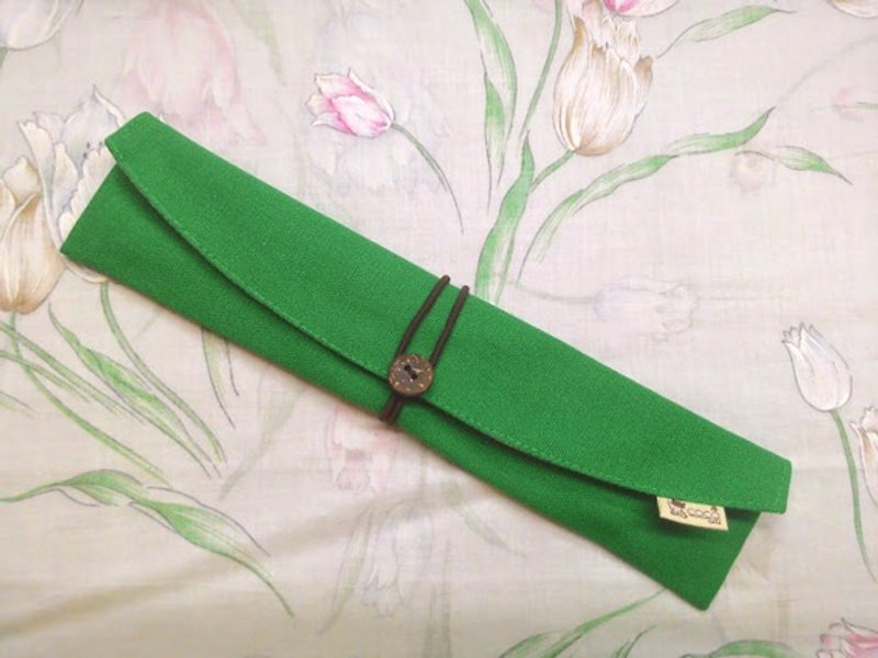 Cutlery set portable storage bag chopsticks cover-arc type (green plain canvas) F05-007 - ตะเกียบ - วัสดุอื่นๆ สีเขียว