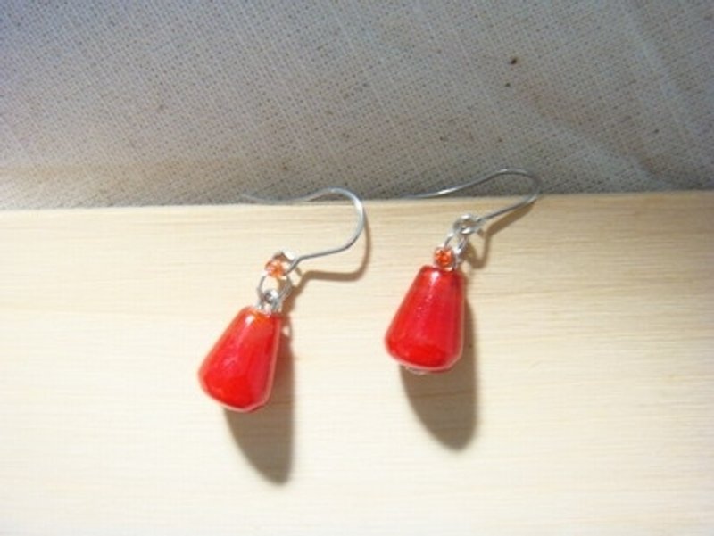 Yuzu Lin Glazed - Versatile Glazed Earrings Series - Cherry Red Water Drop Shape Can be Changed to Clip-on Style - Earrings & Clip-ons - Glass Red