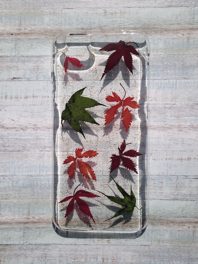 Pressed flower phone case, Apple iphone 6S, Handmade with Nature - เคส/ซองมือถือ - วัสดุอื่นๆ 