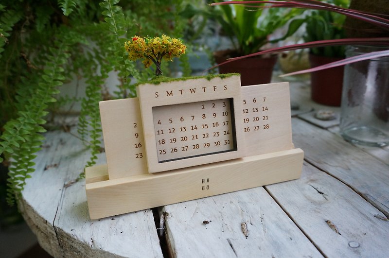The green of the office. Simple wooden table calendar / calendar / calendar Valentine's Day Mother's Day Father's Day exchange gift Christmas graduation gift - ปฏิทิน - ไม้ สีกากี