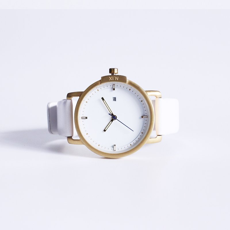 極簡大錶面金殼白底腕錶 - 配全白色錶帶 - 女錶 - 真皮 白色