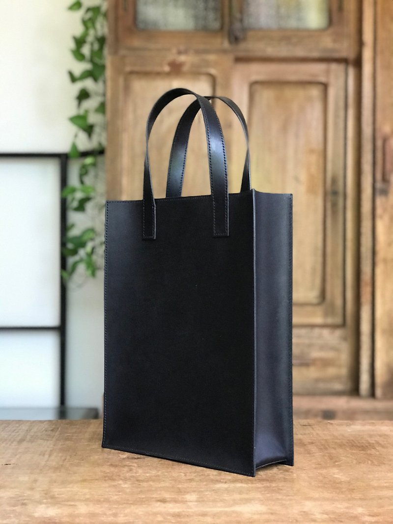 [Minimalist Document Handbag] Vegetable Tanned Leather / Black / Nude Color / Tote Bag - Handbags & Totes - Genuine Leather Black