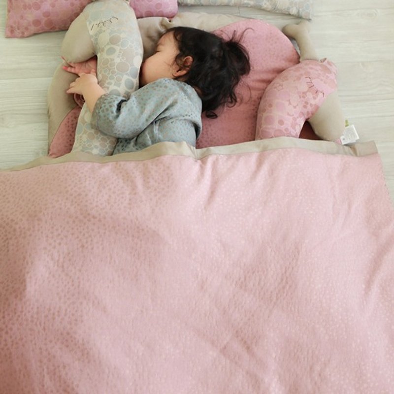 KAKIBABY patented natural persimmon dyed fabric-American cotton warm quilt (two colors optional) 120x100cm - เครื่องนอน - พืช/ดอกไม้ สึชมพู