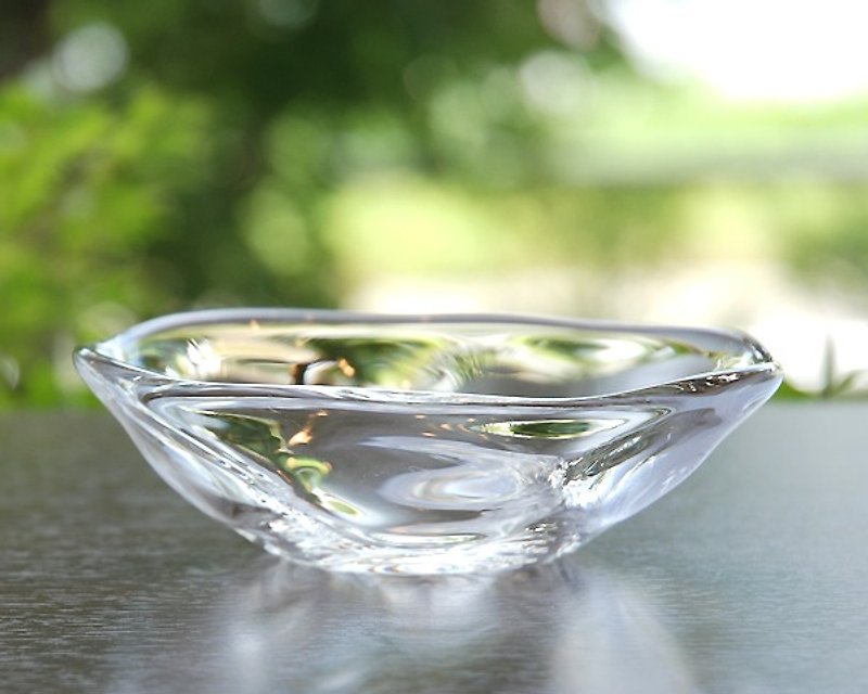 Evening twilight swaying shallow glass bowl (small) - Small Plates & Saucers - Glass White