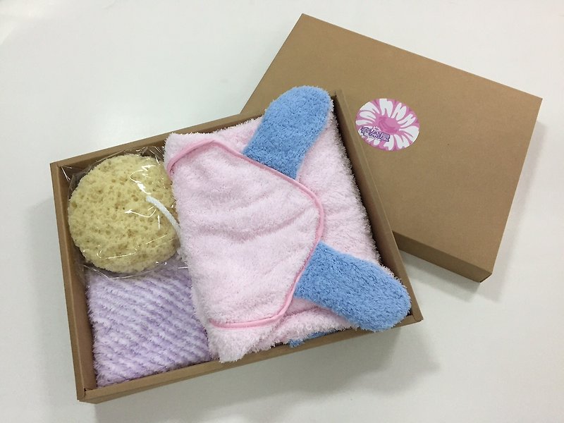 Baby Baby Pretty*odd duo House** Made in Taiwan limited edition lovely rabbit ear shape antibacterial microfiber bath Baojin Gift Set - Towels - Other Materials White