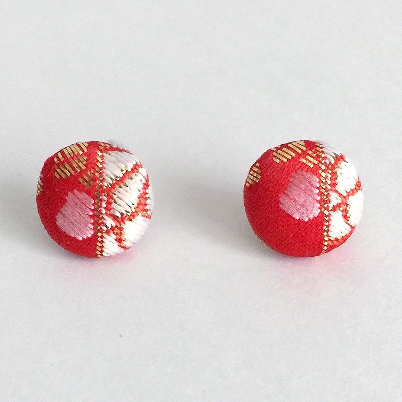 Earring with Japanese Traditional pattern, Kimono [Brocade] - ต่างหู - วัสดุอื่นๆ สีแดง
