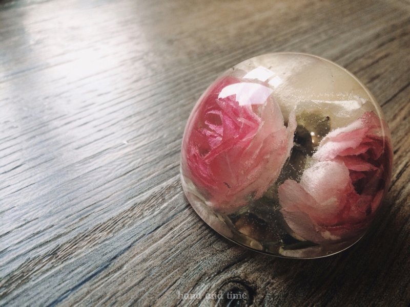 [Series] true three-dimensional flower decoration flower / stereoscopic dried flowers / table decorations / paperweight / hemisphere furnishings / rose - Plants - Other Materials 