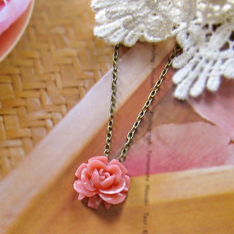 玫瑰花鍊頸鍊 - 項鍊 - 其他金屬 粉紅色