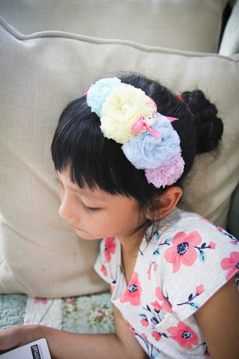 Colorful yarn balls Children's hair bands - ผ้ากันเปื้อน - วัสดุอื่นๆ หลากหลายสี