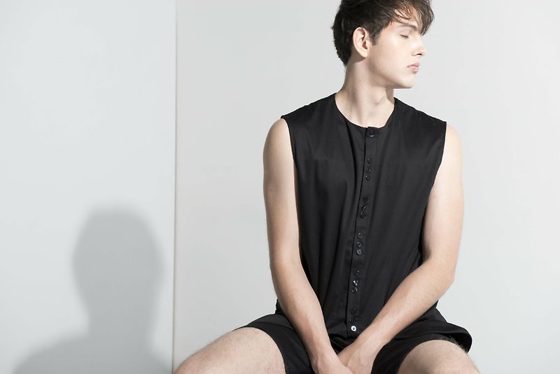 Sevenfold * Multi-buckle sleeveless shirt (Black) 多釦無袖襯衫(黑) - 男襯衫/休閒襯衫 - 棉．麻 