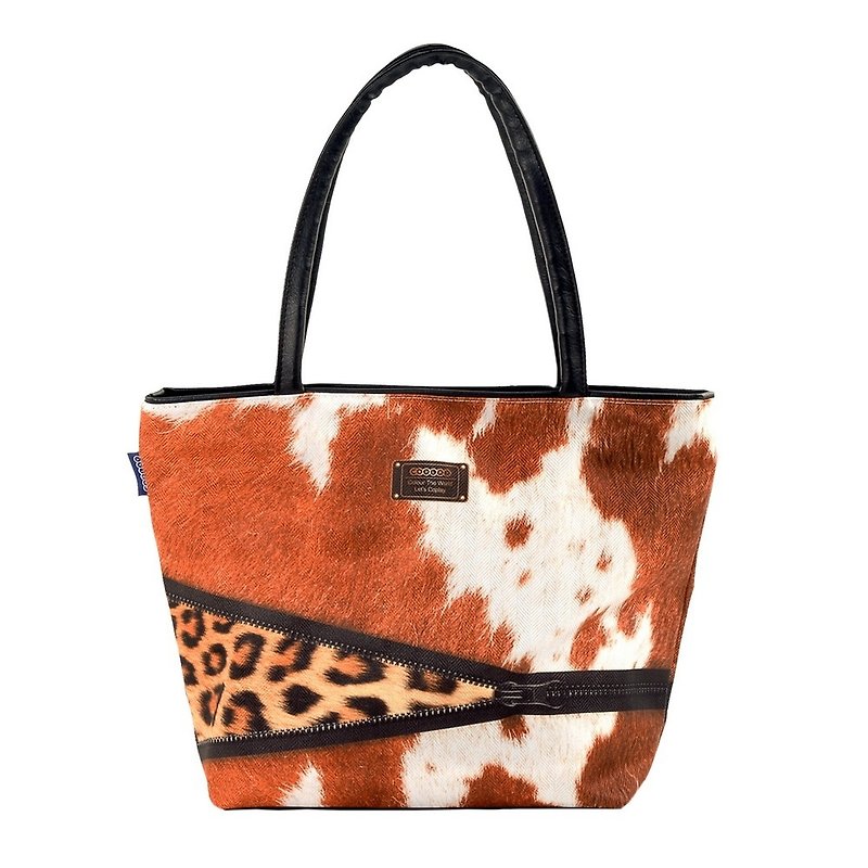 COPLAY tote bag II-cow & Cheetah zip - กระเป๋าแมสเซนเจอร์ - วัสดุกันนำ้ สีนำ้ตาล