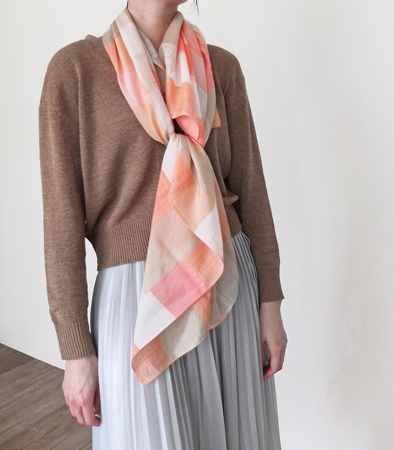Carreaux Scarf pink orange square geometric scarf in stock - ผ้าพันคอ - ผ้าไหม 