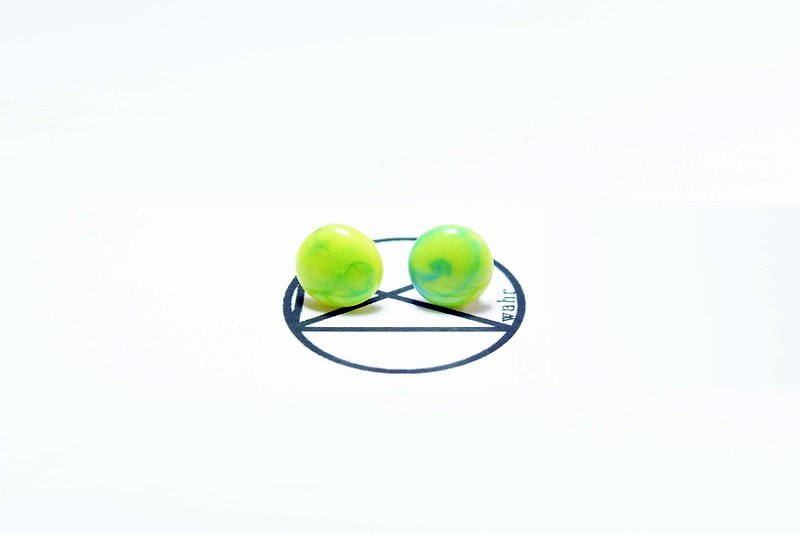 【Wahr】太陽耳環(一對) - Earrings & Clip-ons - Other Materials Yellow