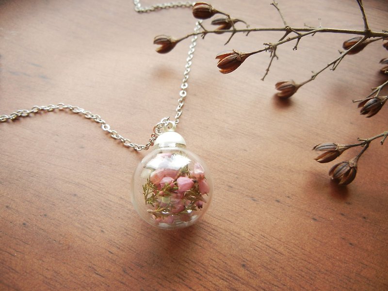 *coucoubird*Pink flowers glass necklace - matte silver - สร้อยคอ - แก้ว หลากหลายสี