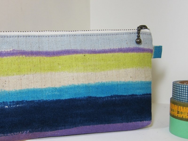 Hand-painted stripes wind carry zipper bag - Other - Other Materials Blue