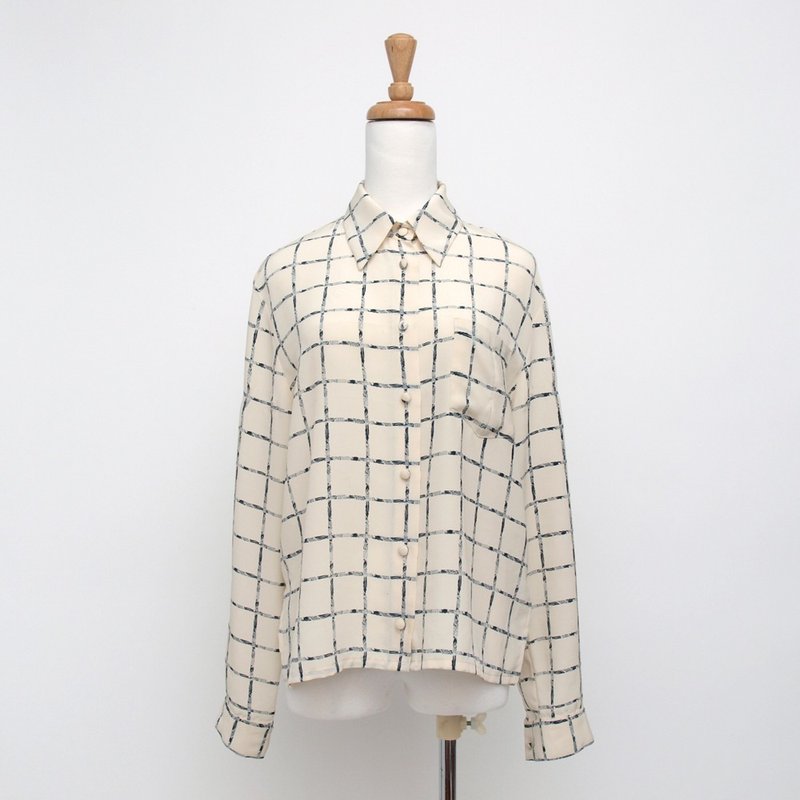 │moderato│ Japan and style pattern vintage retro shirt │vintage forest. England. Art youth - เสื้อเชิ้ตผู้หญิง - วัสดุอื่นๆ ขาว