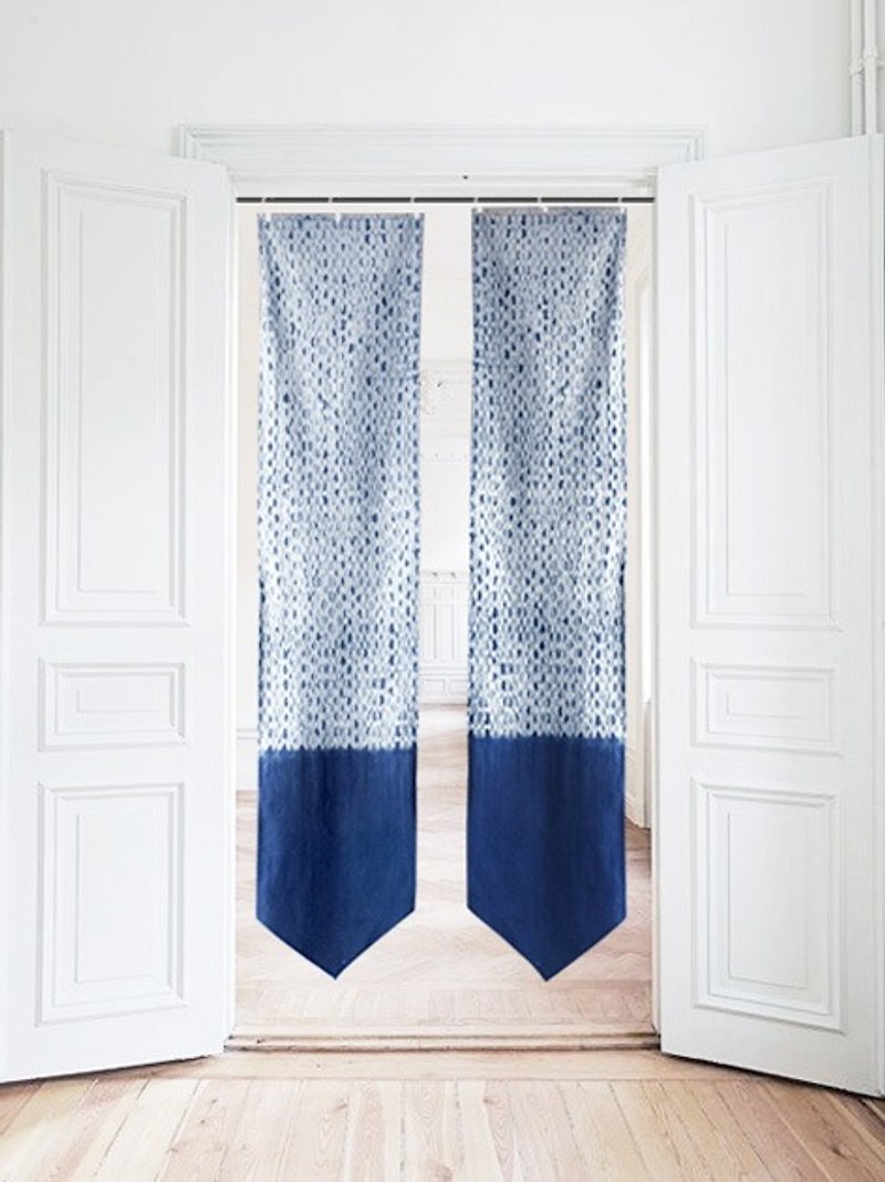 Blue dye curtain - ตกแต่งผนัง - ผ้าฝ้าย/ผ้าลินิน สีน้ำเงิน