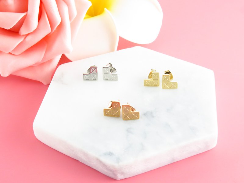 SALE   Twinkle Heart Earrings Stainless Steel Silver/Gold/Rose Gold plated M24E - ต่างหู - โลหะ หลากหลายสี