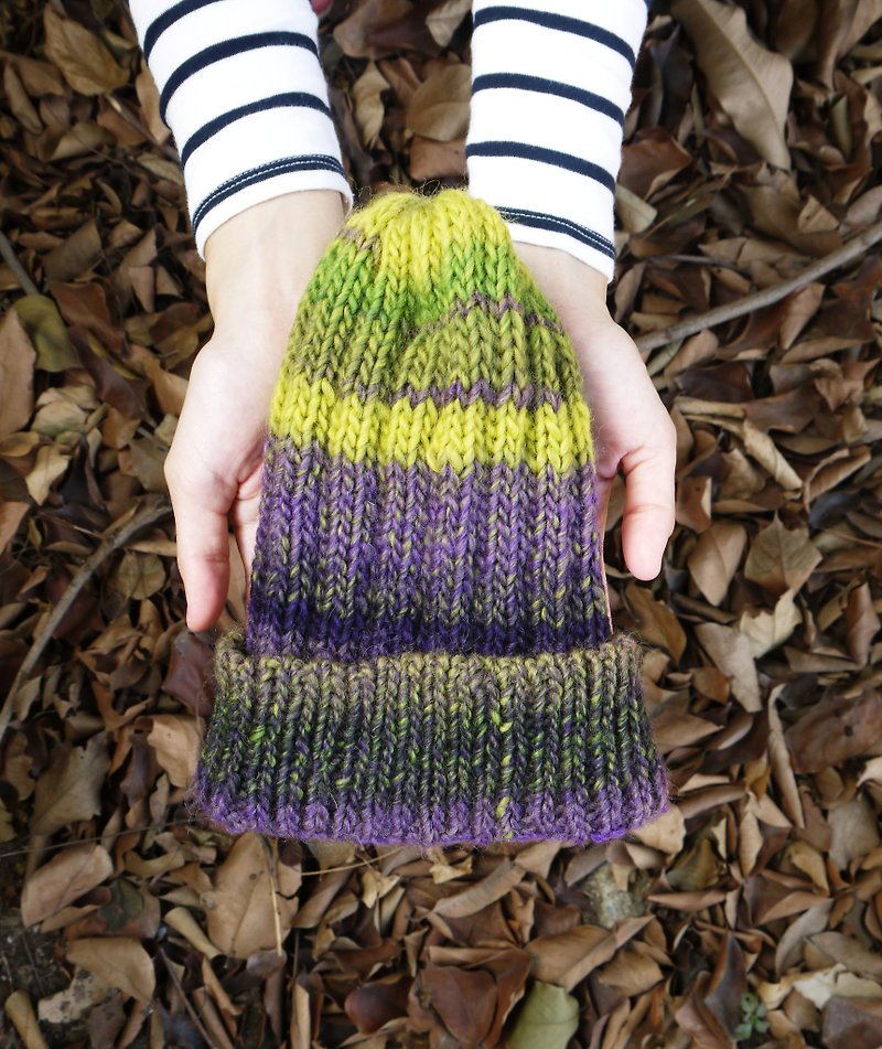 A mother's 100% hand-made hat-reflexed wool hat-eggplant/new year/gift - หมวก - วัสดุอื่นๆ สีม่วง