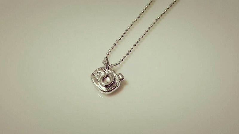 mini camera small camera sterling silver necklace / clavicle chain / bracelet / gift / anniversary / Valentine's Day - สร้อยคอทรง Collar - โลหะ หลากหลายสี