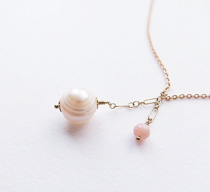 Natural luster thread freshwater pearl Y word 14K GF necklace does not fade elegant sweet gift natural stone light jewelry - สร้อยคอ - เครื่องเพชรพลอย ขาว