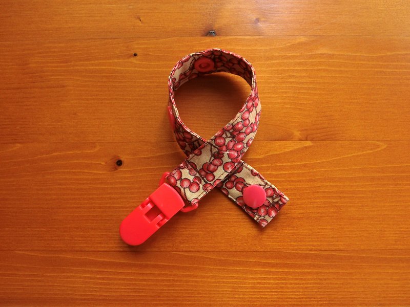 Number beads coral-clip-on pacifier chain/toy belt - ผ้ากันเปื้อน - วัสดุอื่นๆ สีแดง