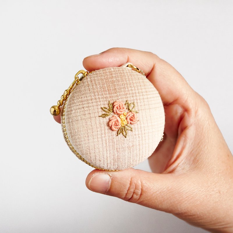 6cm Macaron embroidery floral pattern coin bag or jewelry Box, ready to ship - Coin Purses - Other Materials Multicolor