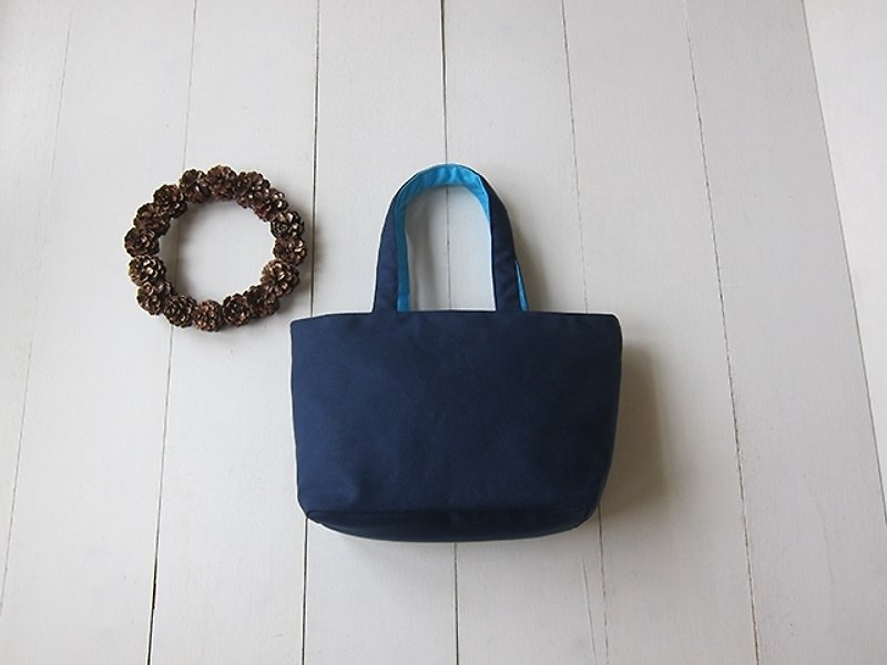 Dachshund Canvas Tote Bag-Small (Navy Blue+Turkish Blue) - กระเป๋าถือ - วัสดุอื่นๆ หลากหลายสี