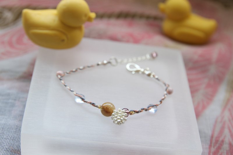 KNIT WITH LOVE French antique line gold crystal with silver small pine cone bracelet - สร้อยข้อมือ - วัสดุอื่นๆ สีทอง
