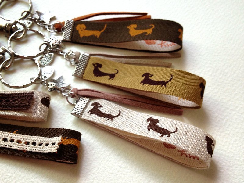 hm2. Walking! Dachshund Keychain - Charms - Other Materials Brown