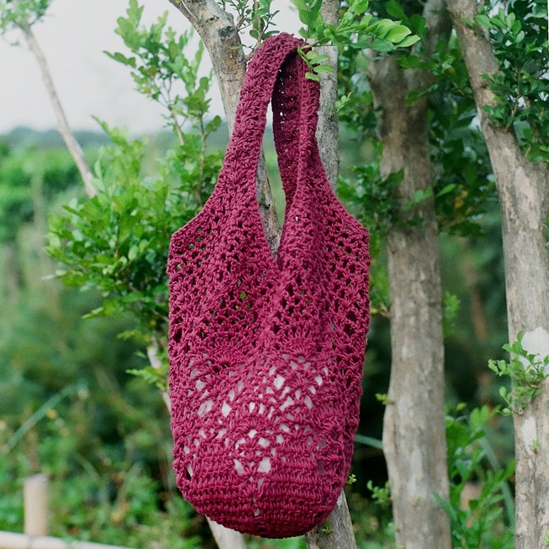 Hollow carved purple packet Miansheng - กระเป๋าถือ - วัสดุอื่นๆ สีม่วง