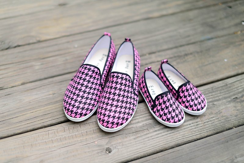 "Baby Day" classic totem houndstooth parent-child casual shoes "Women" / playful Peach children's shoes parent-child shoes - รองเท้าลำลองผู้หญิง - วัสดุอื่นๆ สีแดง