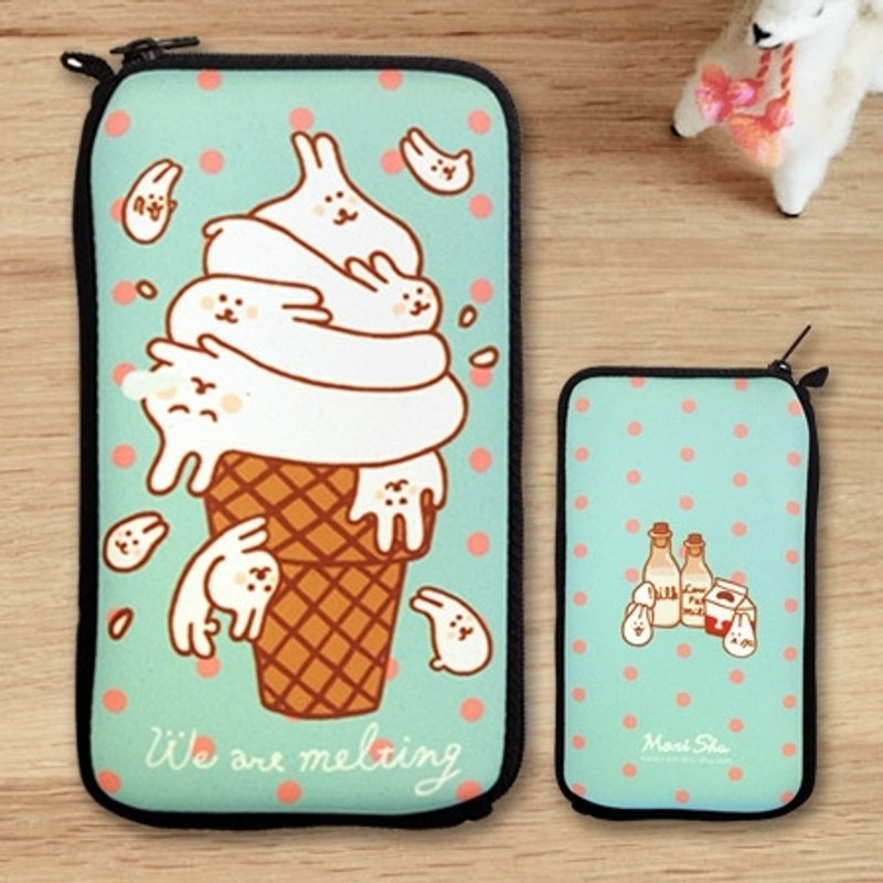 *Mori Shu*diving cloth phone / HDD / camera 3C 000 packets - vanilla ice cream (included mochi rabbit universal long lanyard) - Phone Cases - Waterproof Material Multicolor