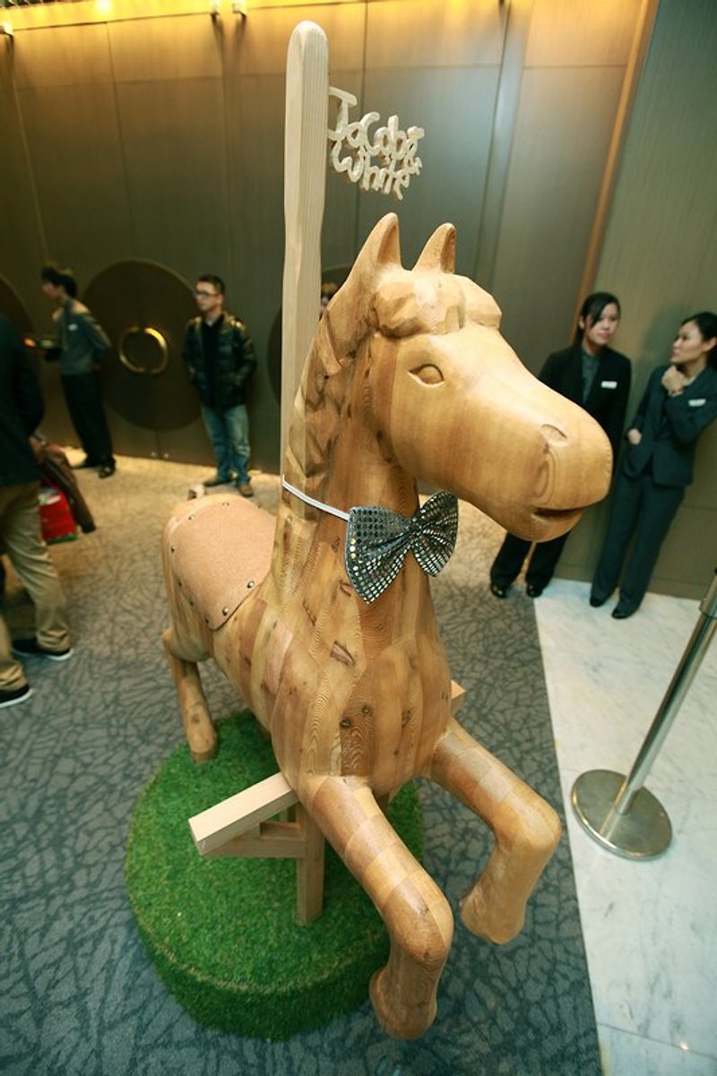 Customized wooden hand-made log wood horse - Other - Wood Brown