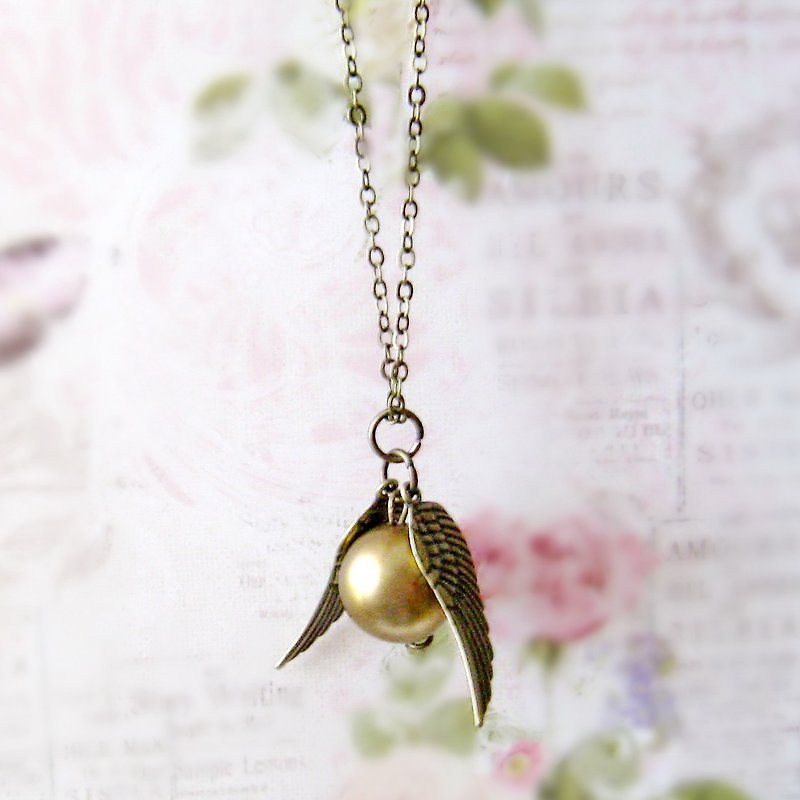 Potter "Snitch" necklace (Harry Porter golden snitch necklace) - สร้อยคอ - กระดาษ 