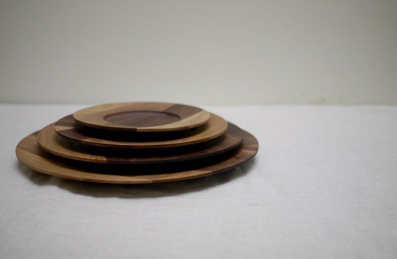 Live trading concave wooden disc 24cm - จานเล็ก - ไม้ 