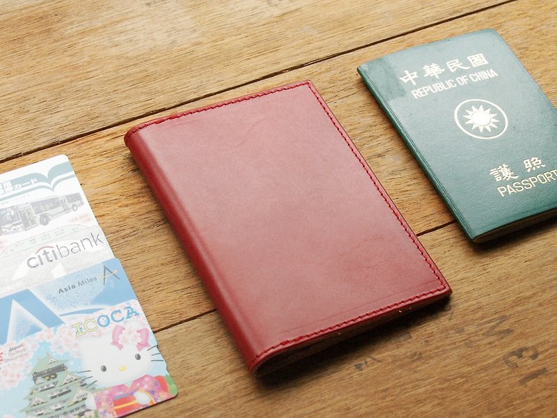 [ weekenlife ] - Leather Passport Case ( Custom Name ) - Apple Red - ที่เก็บพาสปอร์ต - หนังแท้ สีแดง