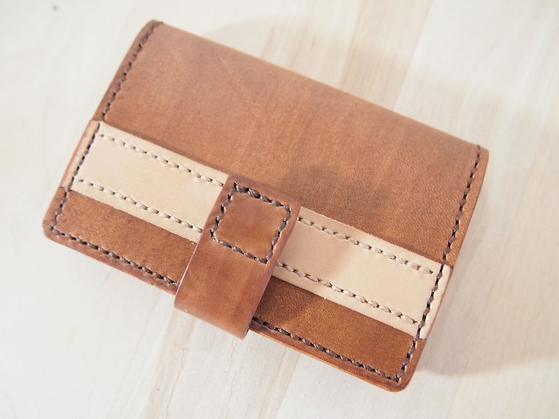 Brown leather business card holder - แฟ้ม - หนังแท้ สีทอง