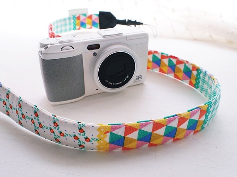 hairmo. Rural cute collage double back strap (double holes) - Cameras - Paper Multicolor