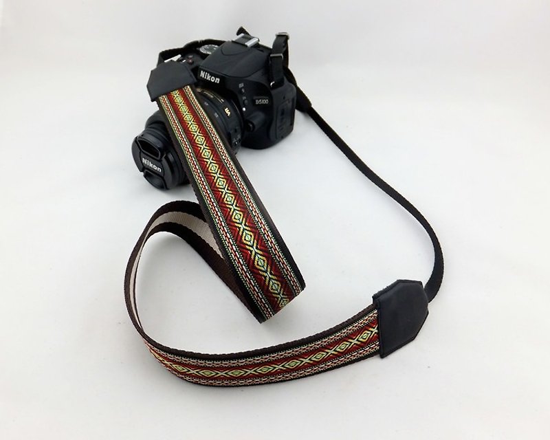 相機背帶 個性客製 可印字 真皮拼接 刺繡花紋  民族風047 - 相機帶/腳架 - 紙 黃色