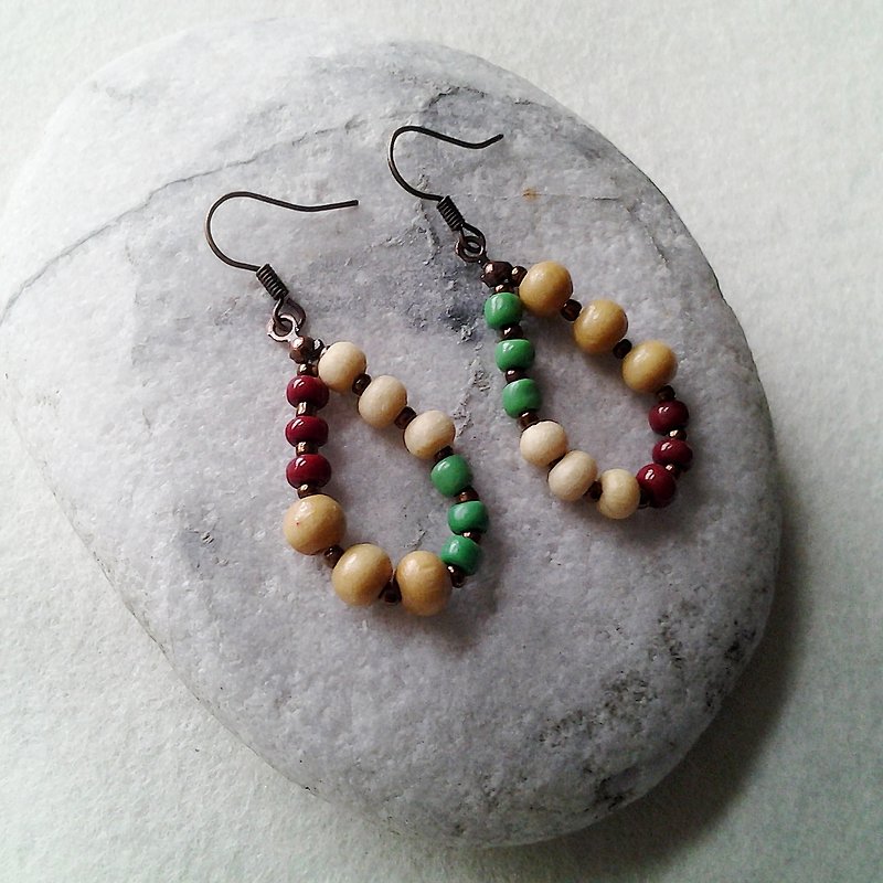 Muse fashion national wind and colorful beads wood color wood bead earrings - ต่างหู - วัสดุอื่นๆ สีกากี