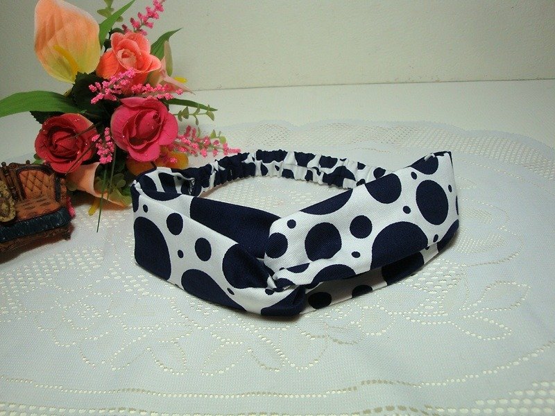 Dot ~ Cross hairband - Hair Accessories - Other Materials 
