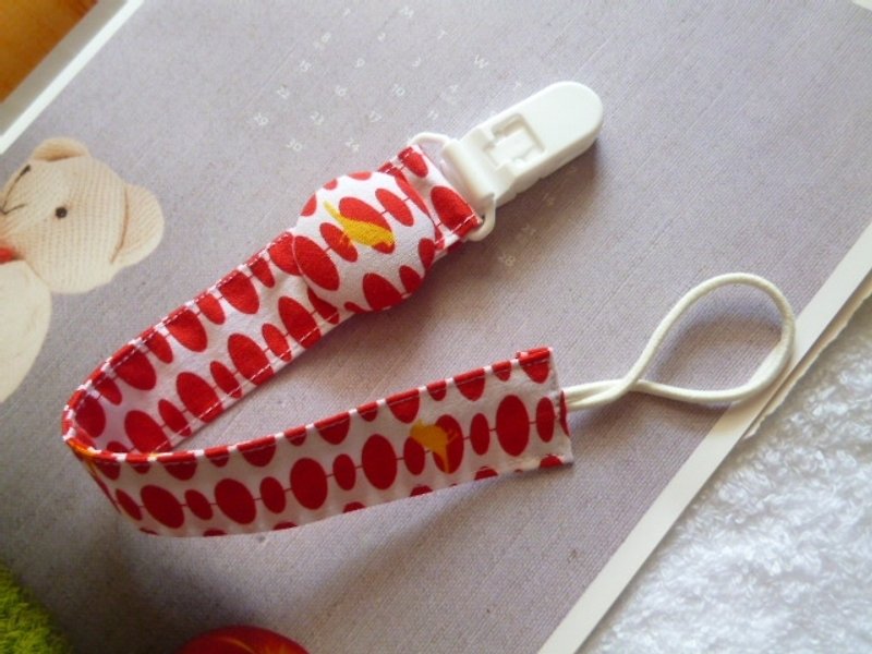 Swing toy bird pacifier chain pacifier clip chain - ผ้ากันเปื้อน - ผ้าฝ้าย/ผ้าลินิน สีแดง