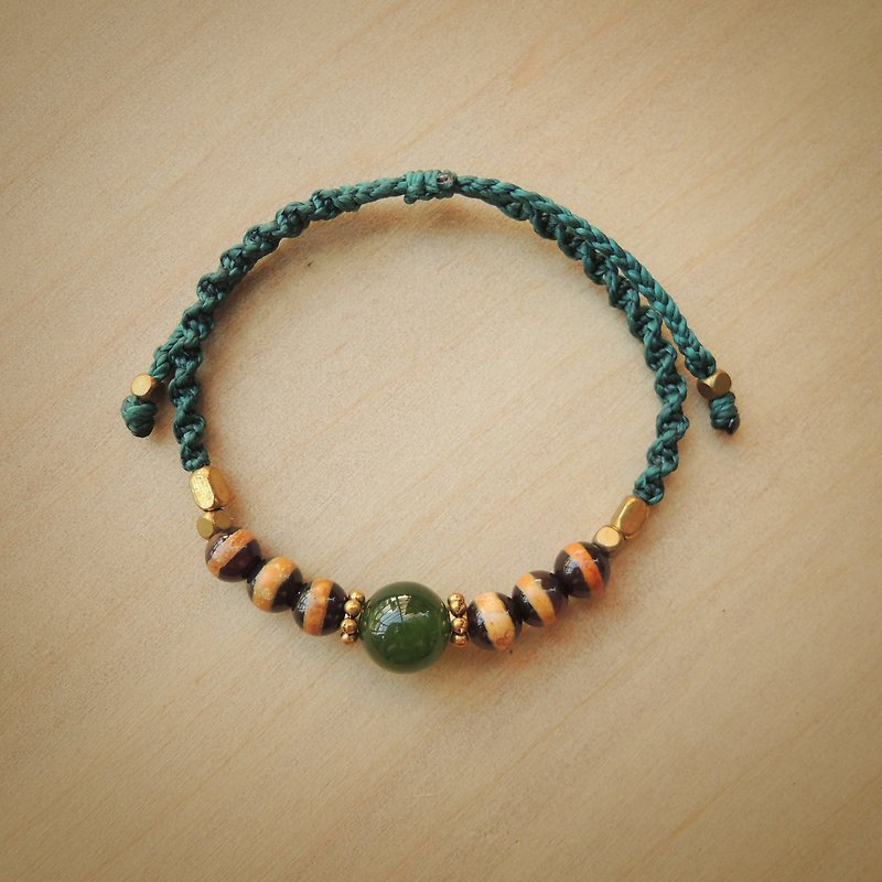Forest / natural stone x Brazilian silk Wax thread bracelet - Bracelets - Gemstone Green
