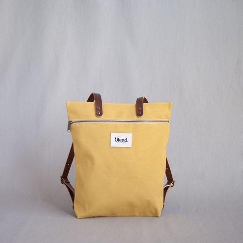 [100% handmade in Spain] Ölend Mapa Fabric| Leather |Zipper (Mustard) - กระเป๋าเป้สะพายหลัง - วัสดุอื่นๆ สีเหลือง