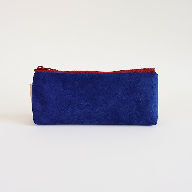 Handmade blue suede fabric x red cotton pencil case - กล่องดินสอ/ถุงดินสอ - วัสดุอื่นๆ สีน้ำเงิน
